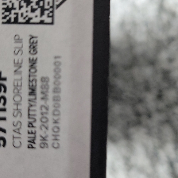 Converse shoes slip on Brand new in the box authentic - Picture 11 of 11